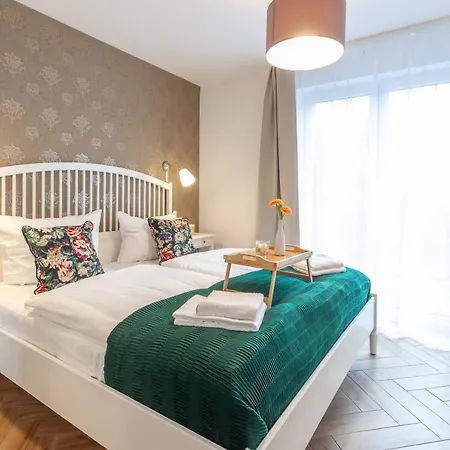 Vakantiehuis Kapitaenshaus Mit Sauna Und Kamin Sellin (Rugen)