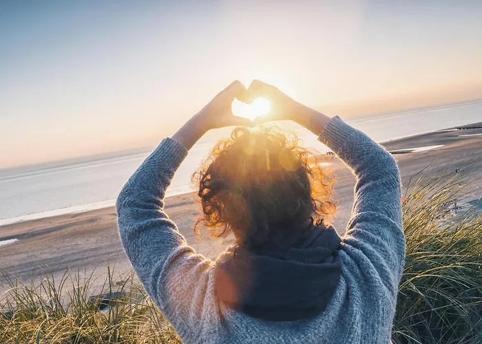 Kapitaenshaus Mit Sauna Und Kamin ゼリン